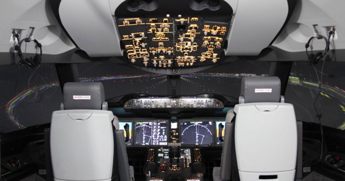 Flight Training Device | Fixed-Based Flight Simulator | Acron Aviation