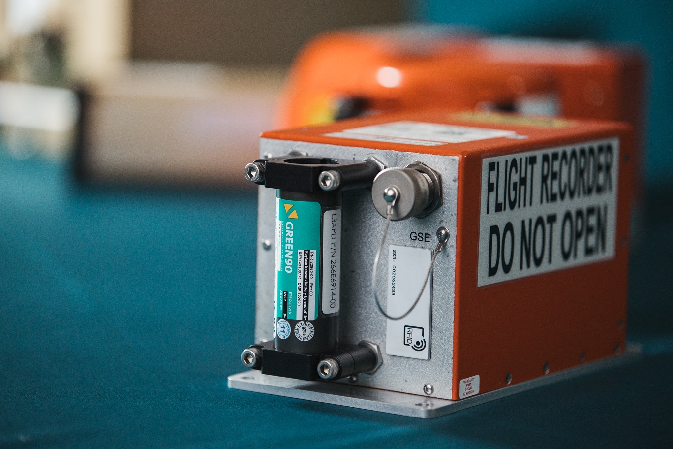 Commercial & Military Avionics Systems for Aircraft | Acron Aviation